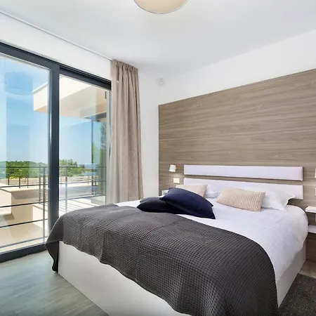 Modern Damian With Jacuzzi Near Porec * Rajki