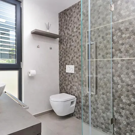Modern Damian With Jacuzzi Near Porec Villa